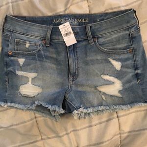 American Eagle, size 10 shorts, never worn.
